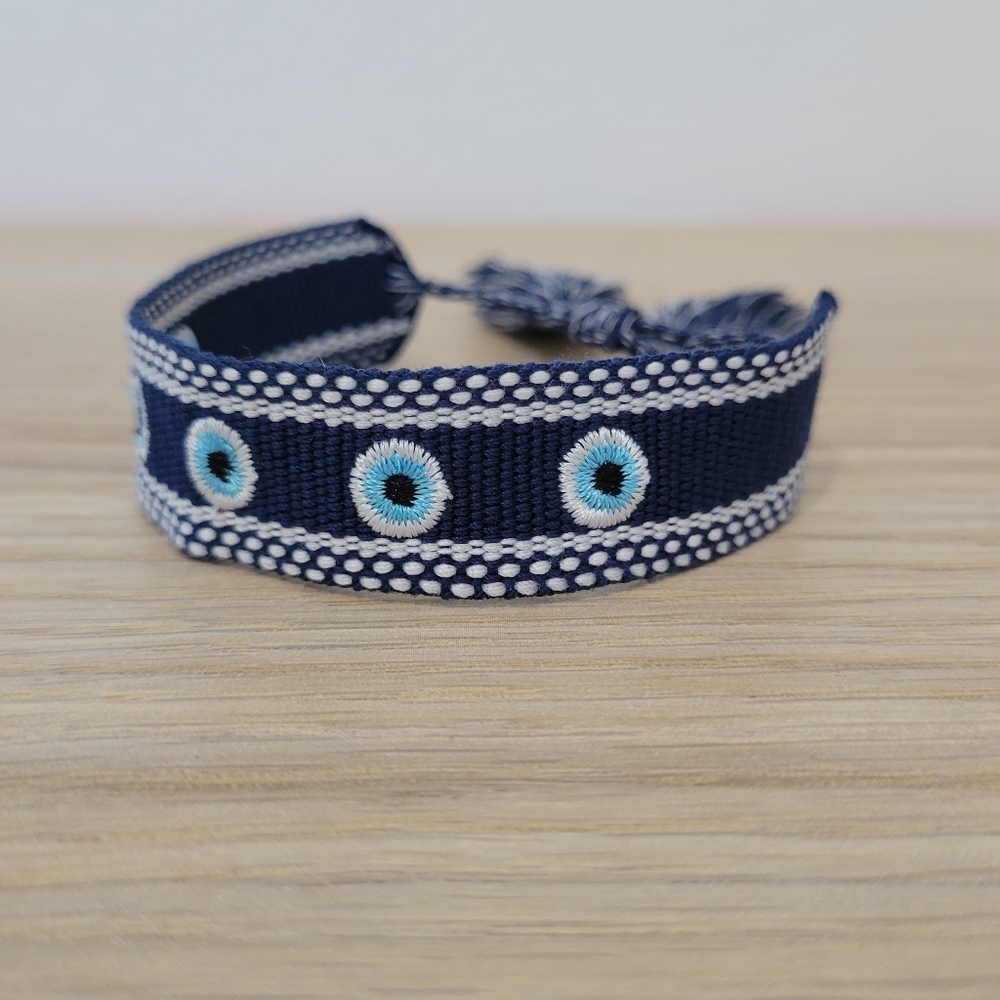 Cinch Bracelet